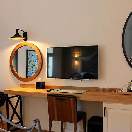 ına Cunda Art Otel