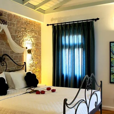 Otel ına Cunda Art Ayvalı