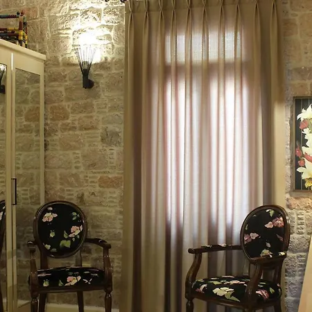 ına Cunda Art Otel