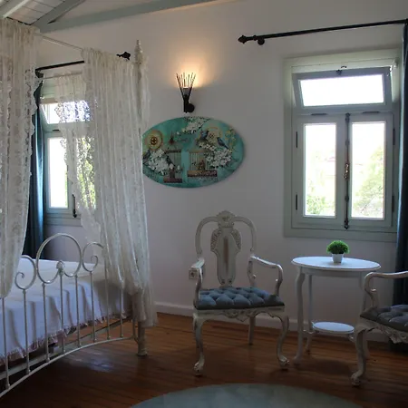 Ina Cunda Art Ayvalı